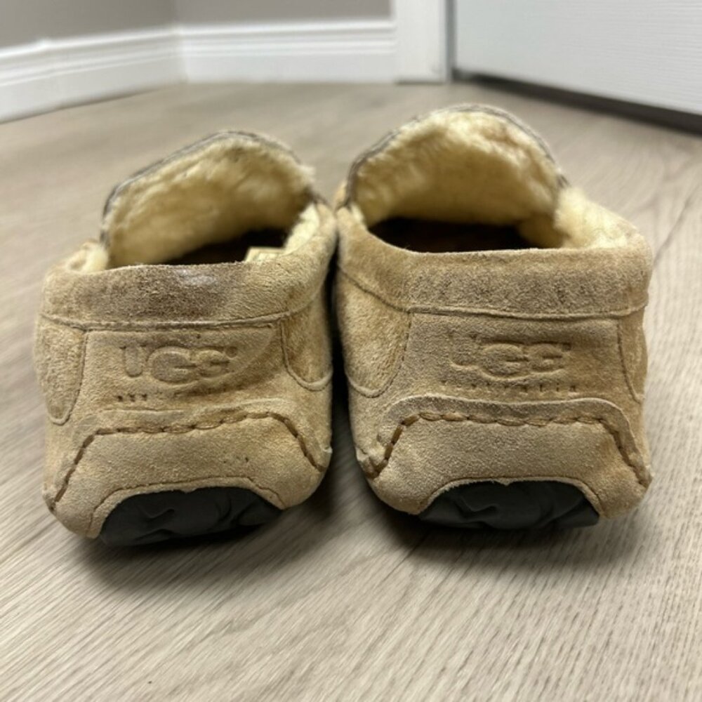 UGG Men’s Ascot Suede Slippers - Picture 5 of 6